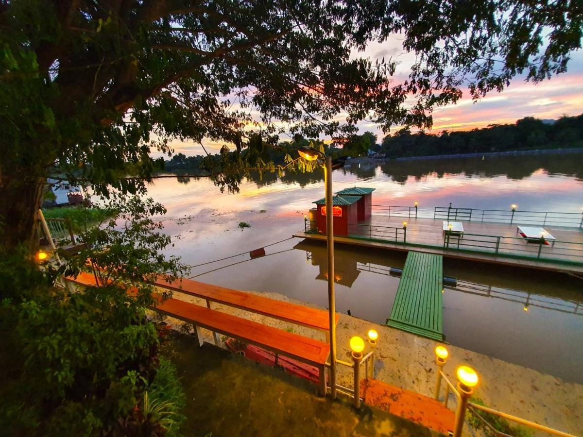 Golden Dragon Kanchanaburi Exterior photo