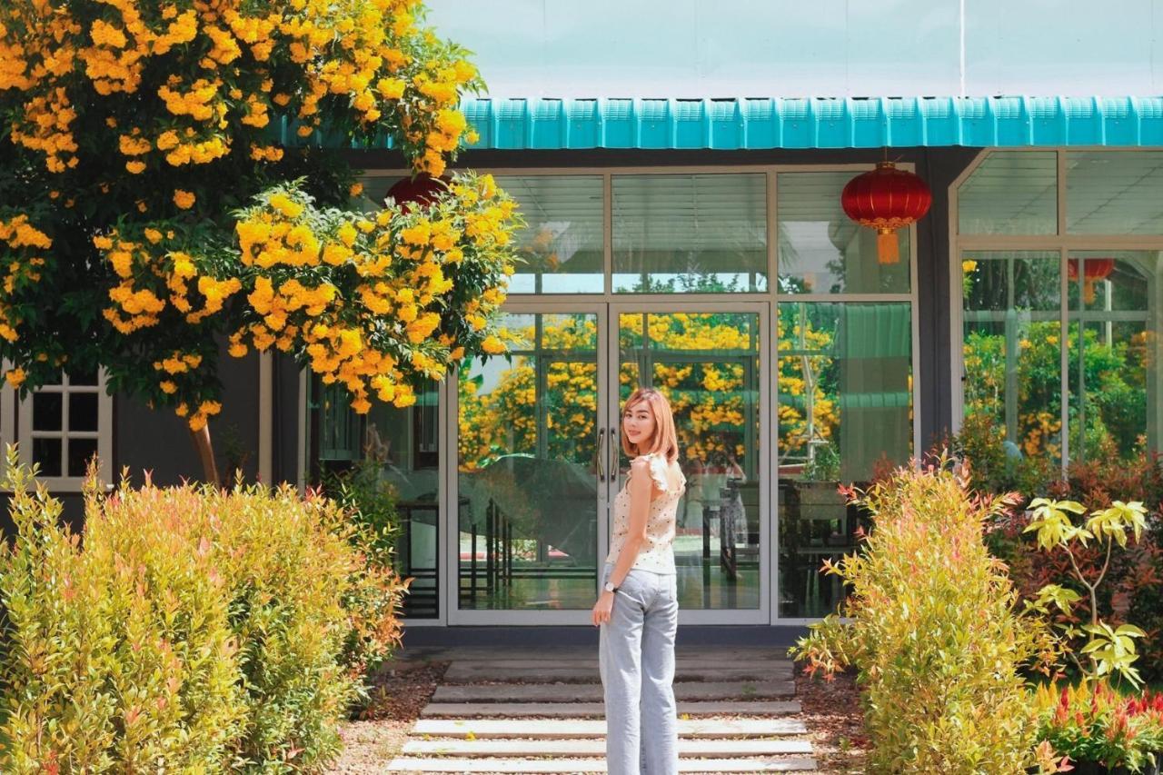 Golden Dragon Kanchanaburi Exterior photo
